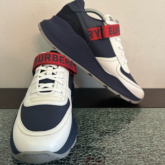 Size 44EU/11US - Burberry Men´s Ronnie Lace Up Sneakers White Blue Red  Authentic - Shoes